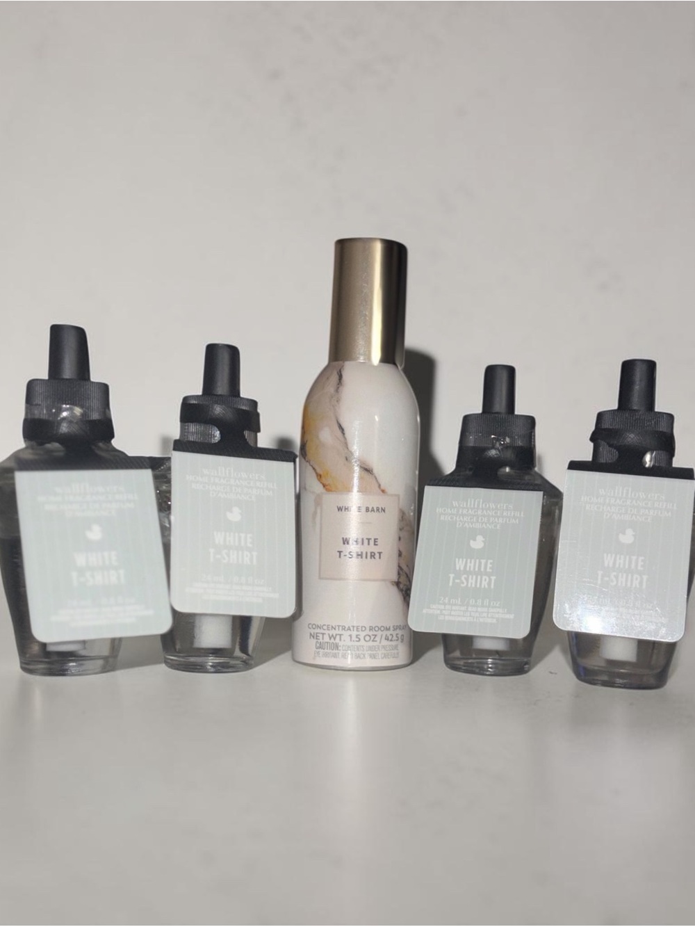 Bath & Body Works White T-Shirt Spray & Wallflower Refills - 5 Piece Set NWT - Picture 3 of 8